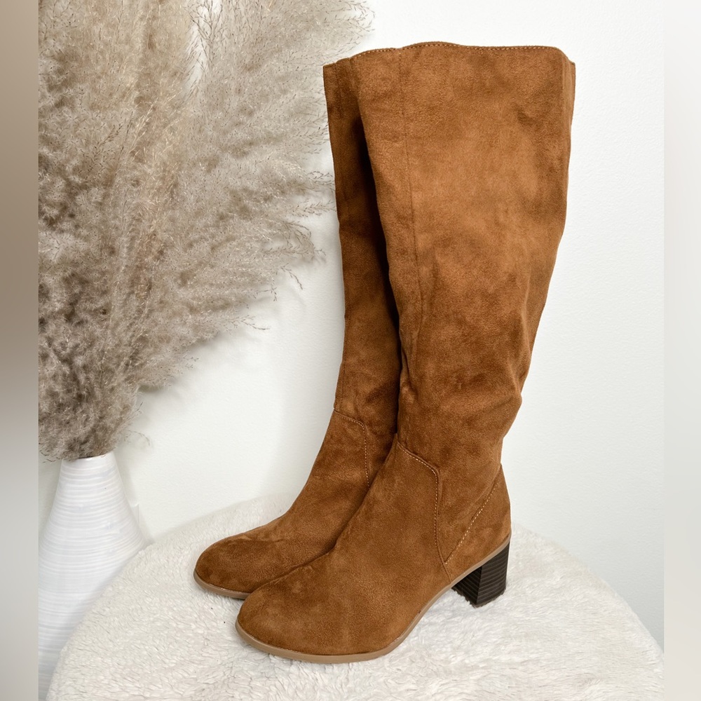 NWOT Brown Suede Knee High Heeled Boots | Size 8 - Picture 1 of 5